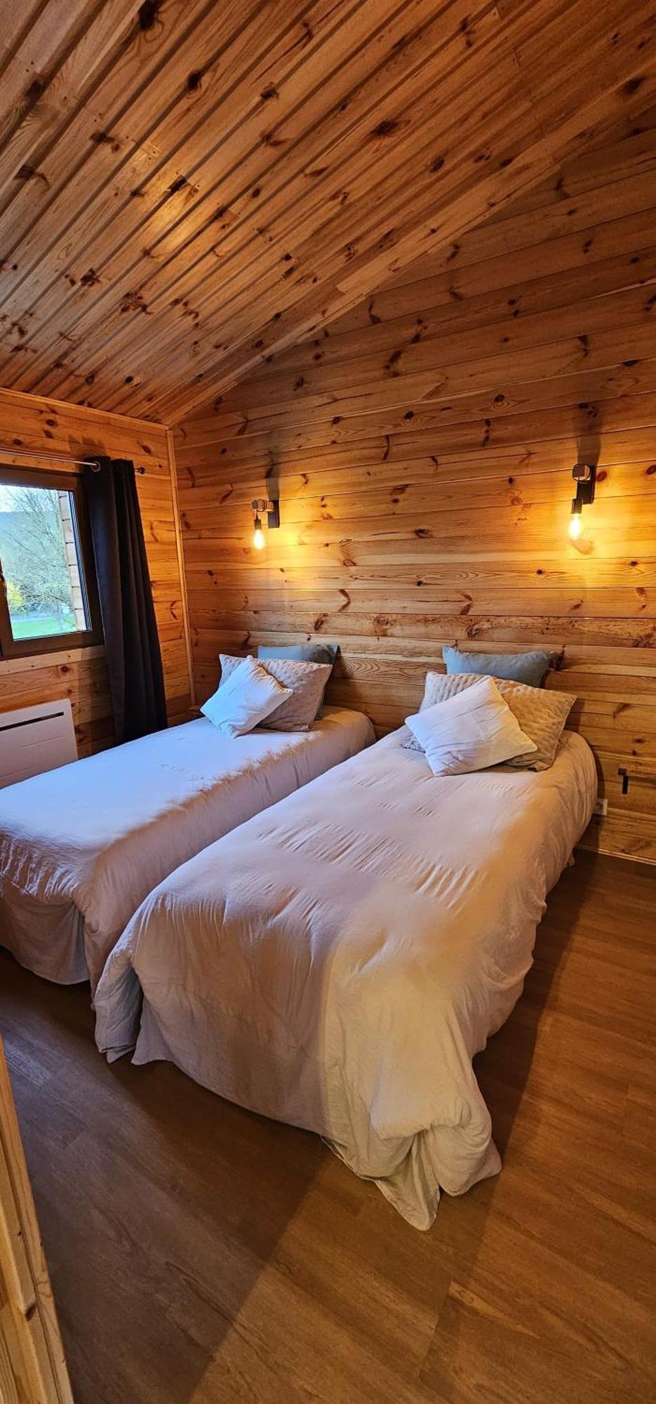 Istres Des Ardennes Chalet Fromelennes